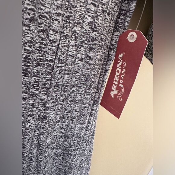 NWT dress size medium - Picture 5 of 9